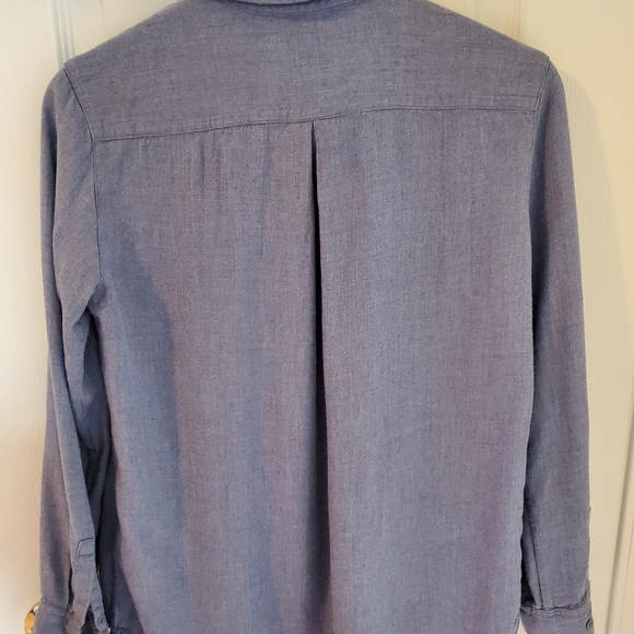 UNIQLO button down shirt sz XS - Picture 2 of 4